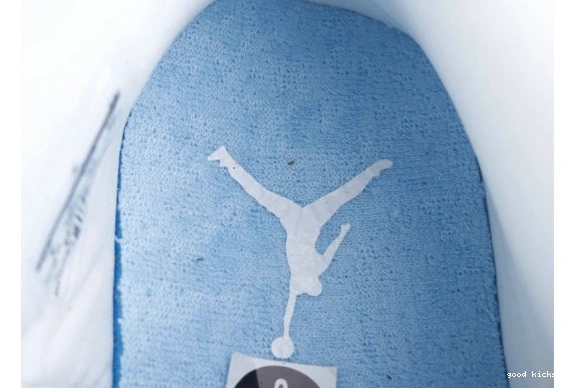 11 528896-106 Blue  Retro University Jordan Low 528896-106 0215